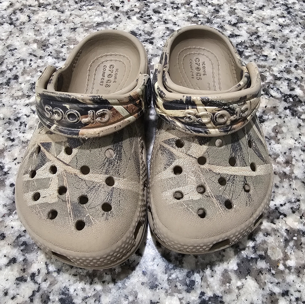 CROCS Camouflage Shoes